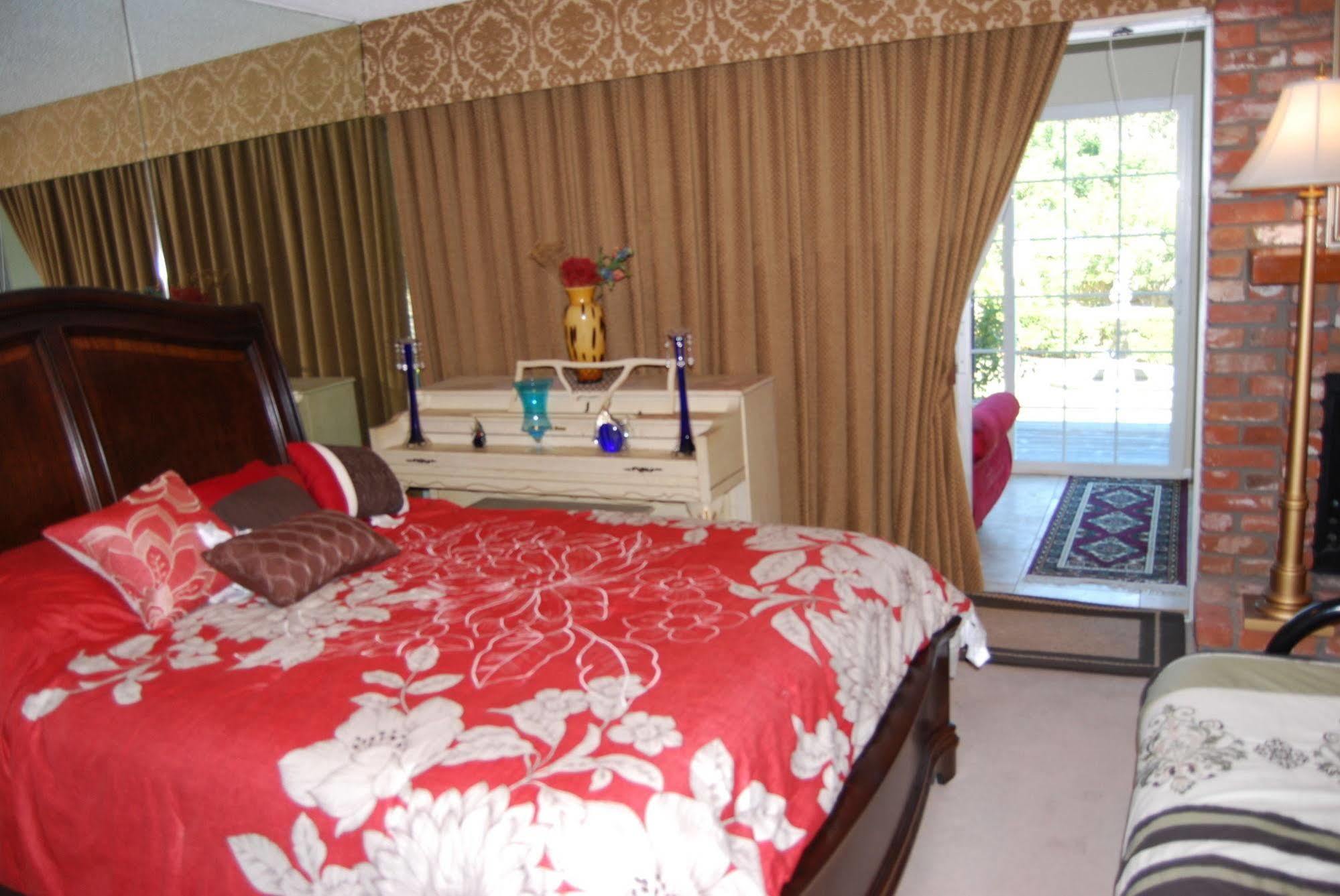 Bed And Breakfast In Hollywood Hills Los Angeles Zewnętrze zdjęcie