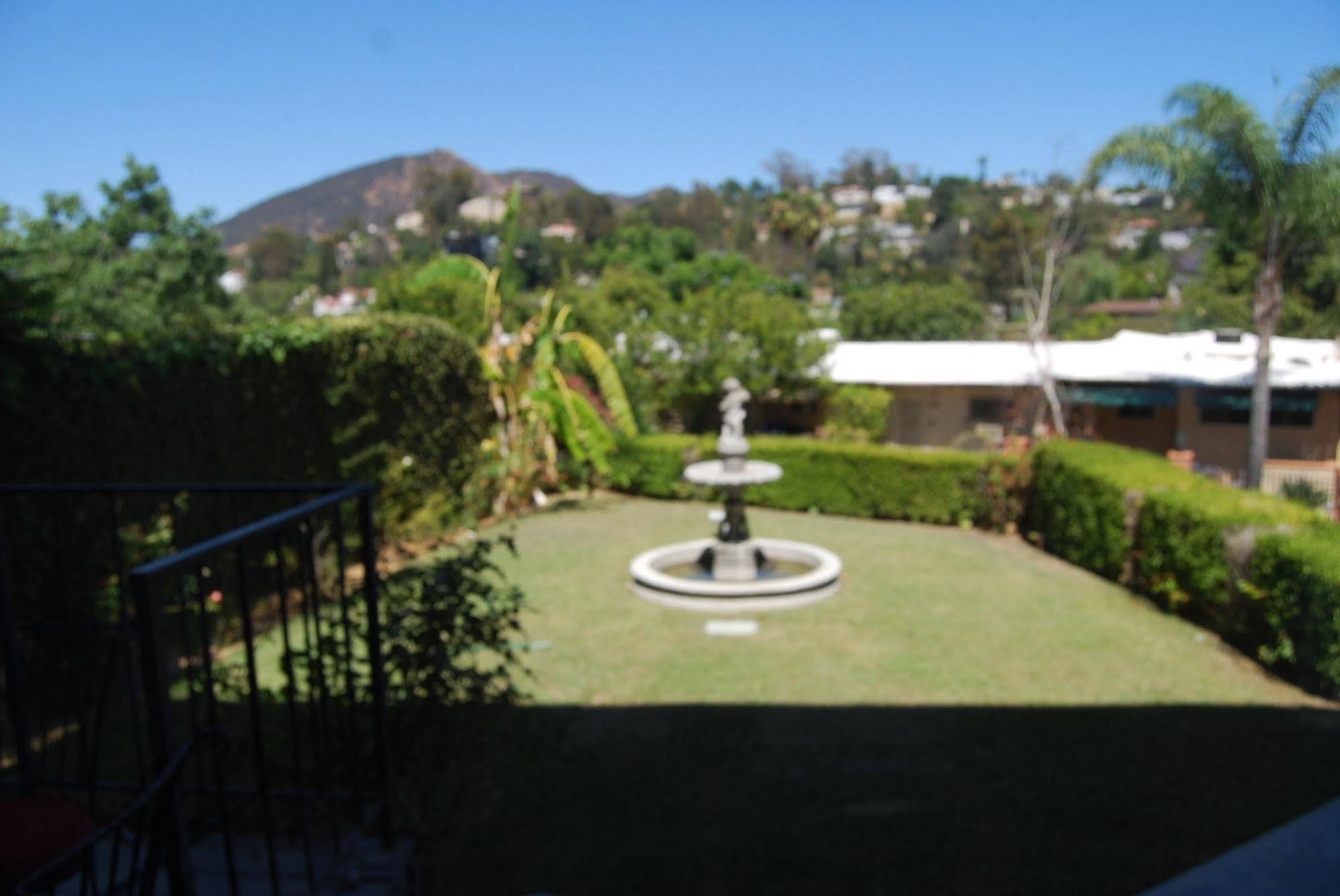 Bed And Breakfast In Hollywood Hills Los Angeles Zewnętrze zdjęcie